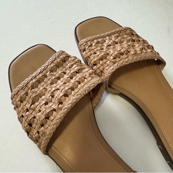Marc Fisher Nude Jeremy Braided Slide Sandals Studded Minimalist Neutral Sz 7.5 - Picture 4 of 8
